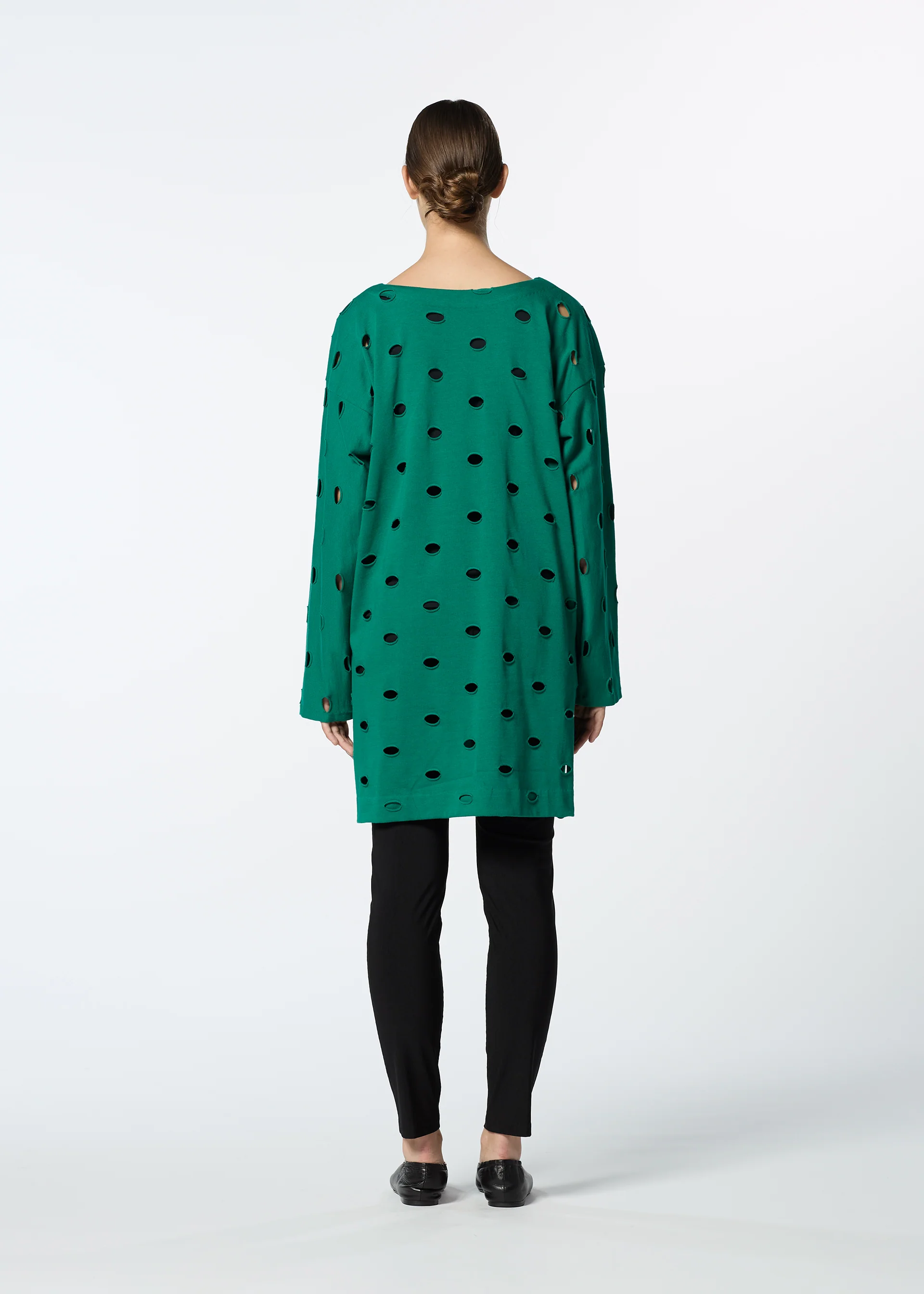 HOLES - Image 8
