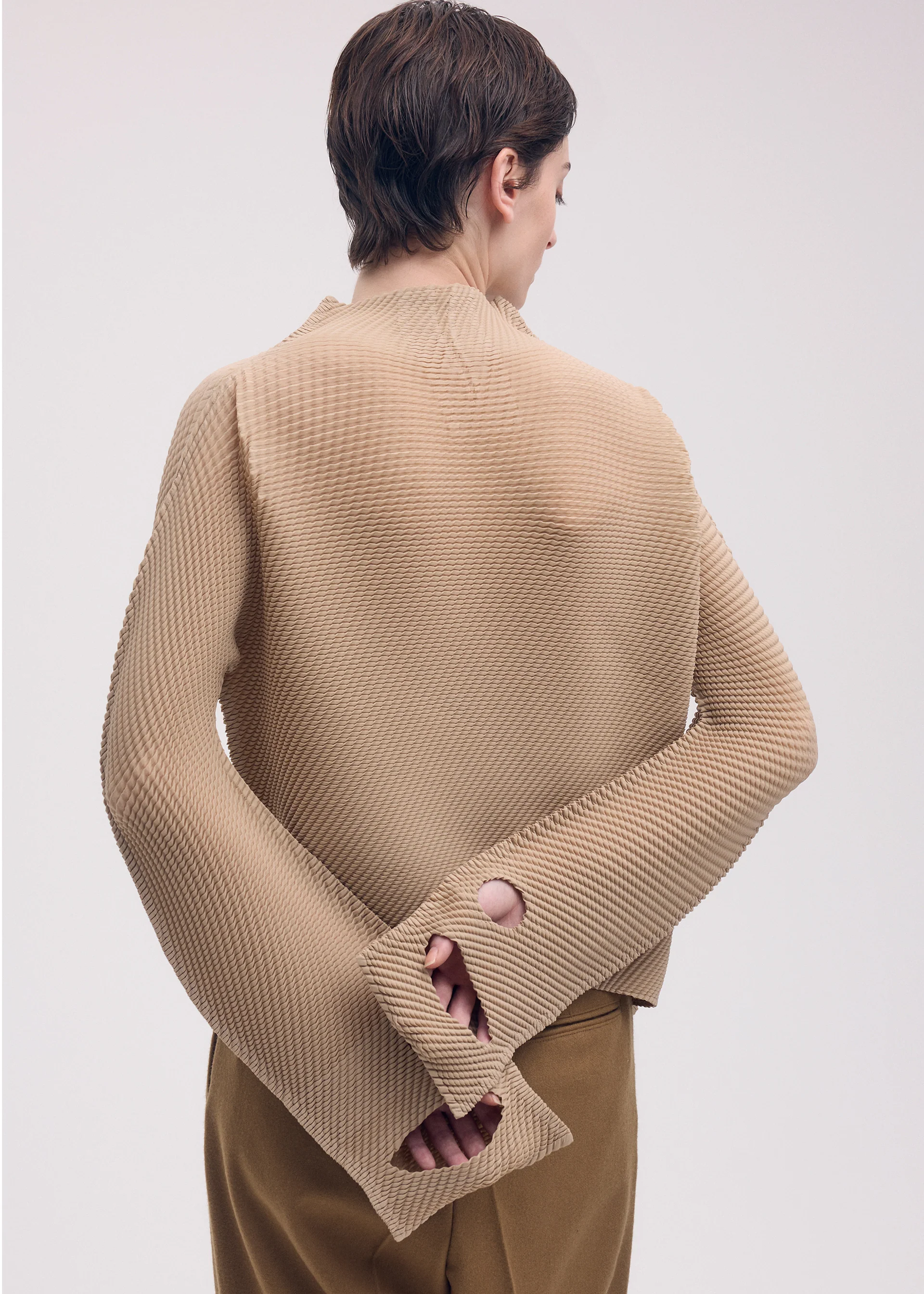 SHIFTED MISTY PLEATS - Image 7
