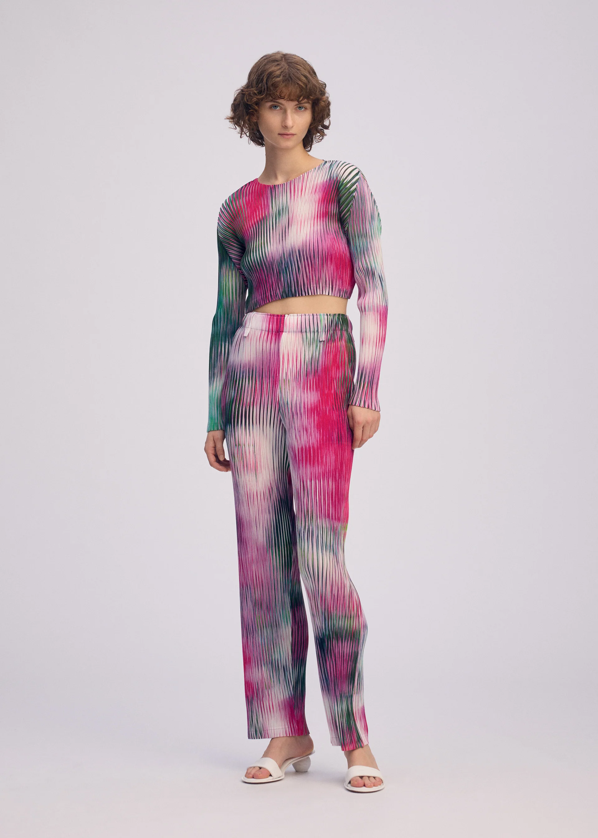 OBSCURE PLEATS - Image 6