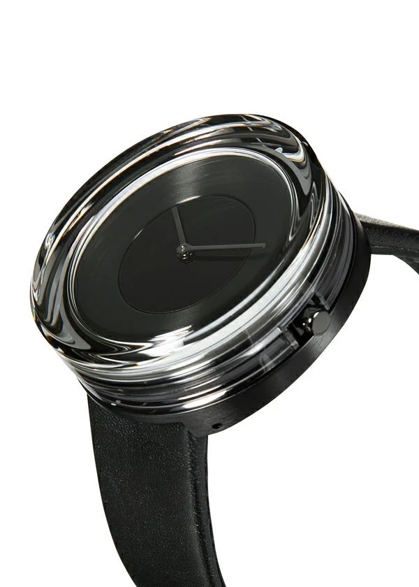Glass Watch Designed by Tokujin Yoshioka - Image 4