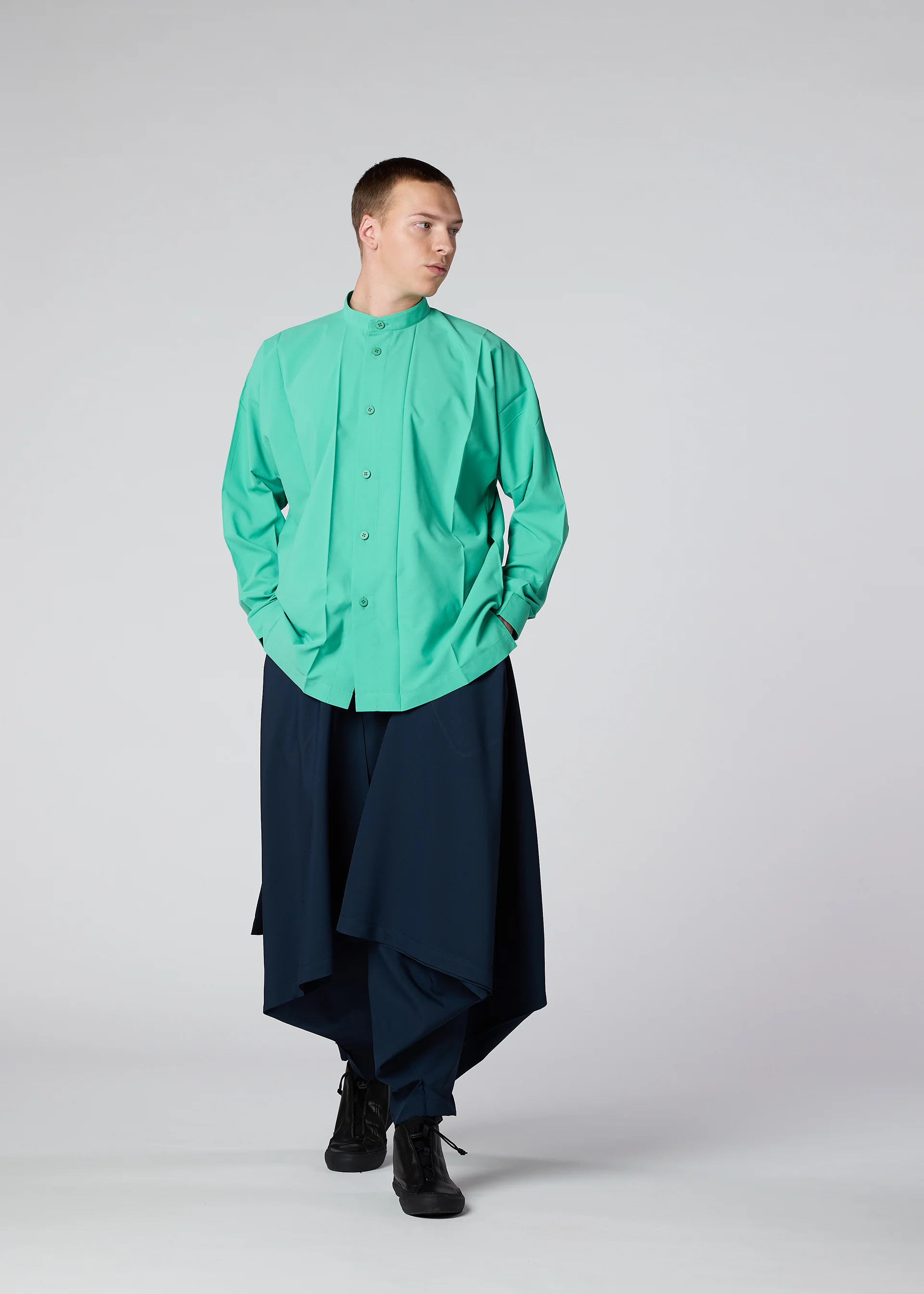 BIG PLEATS SHIRT - Image 9