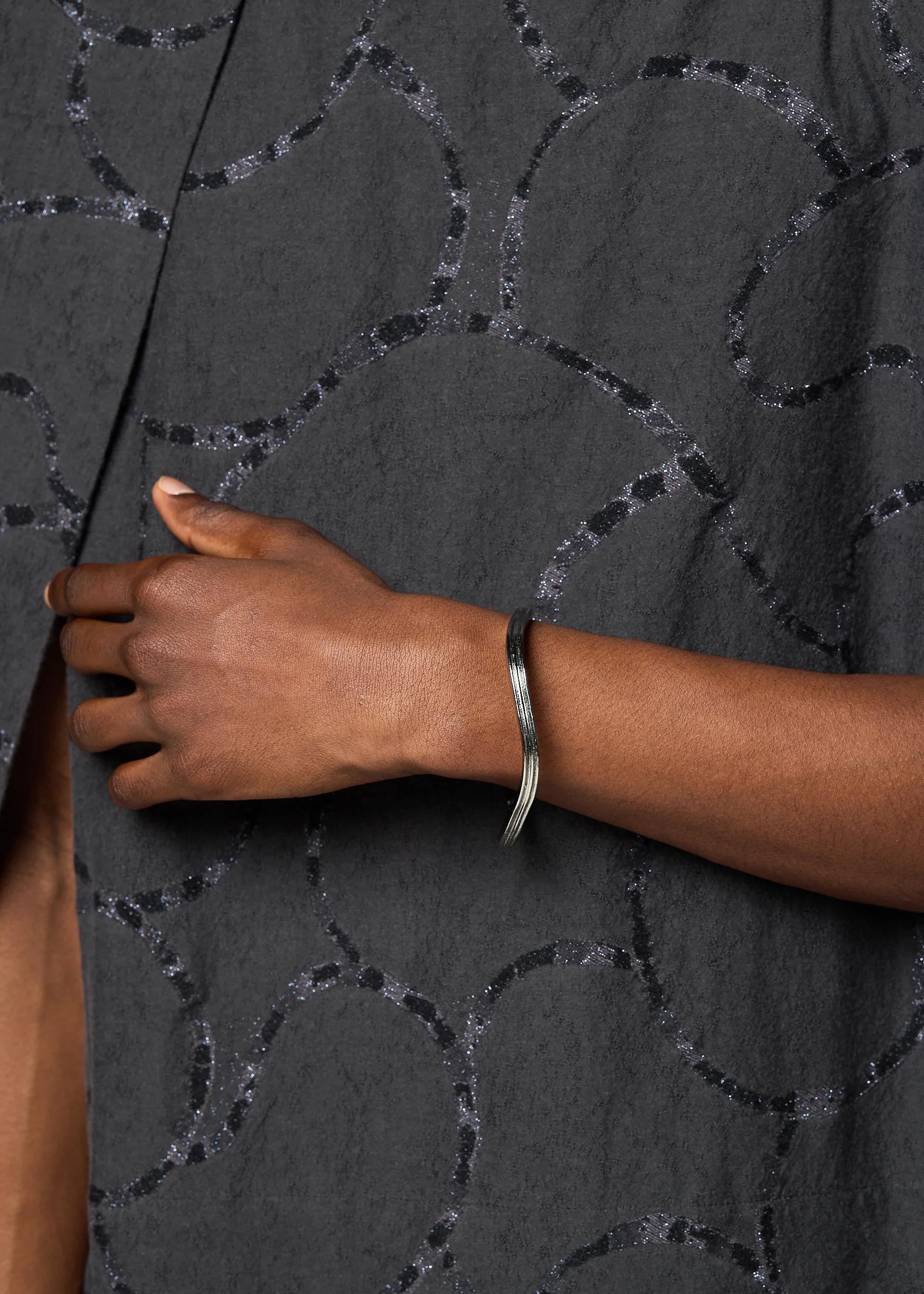ENGRAVE BANGLE - Image 4