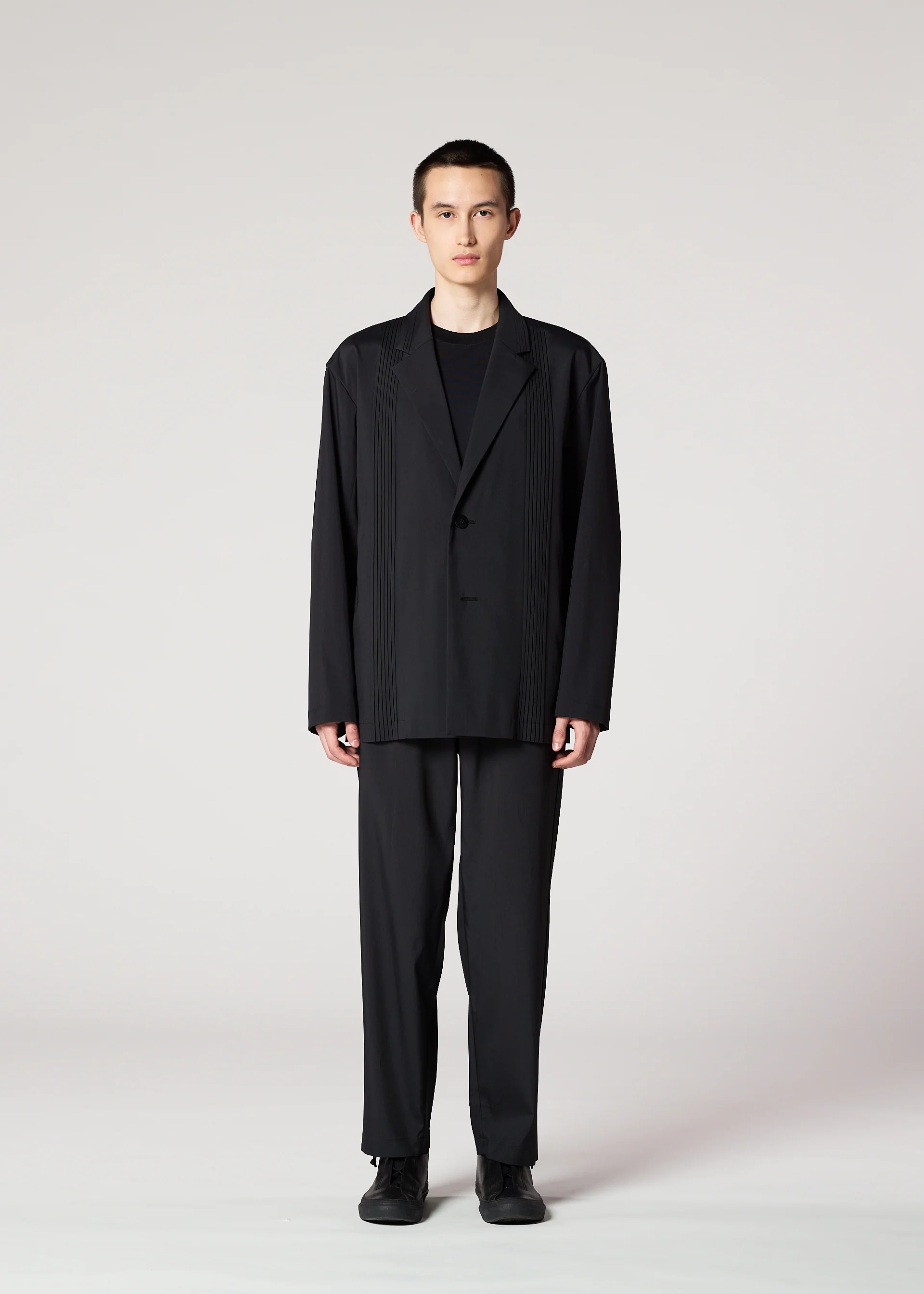 AIR PLEATS BLACK - Image 4