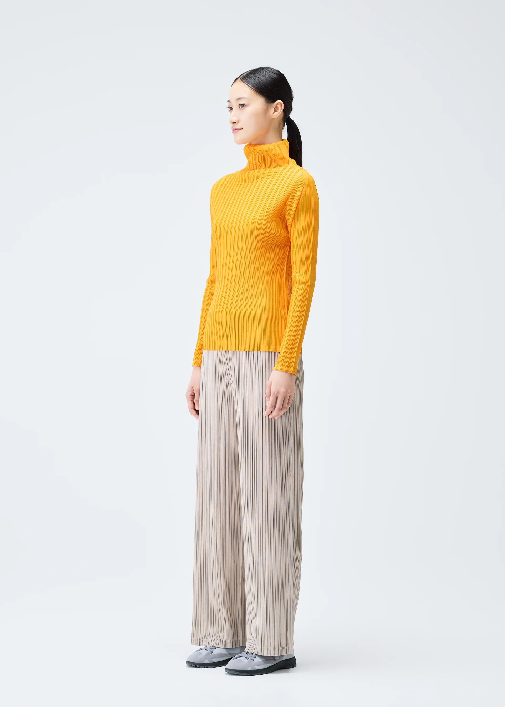RIB PLEATS DECEMBER - Image 6