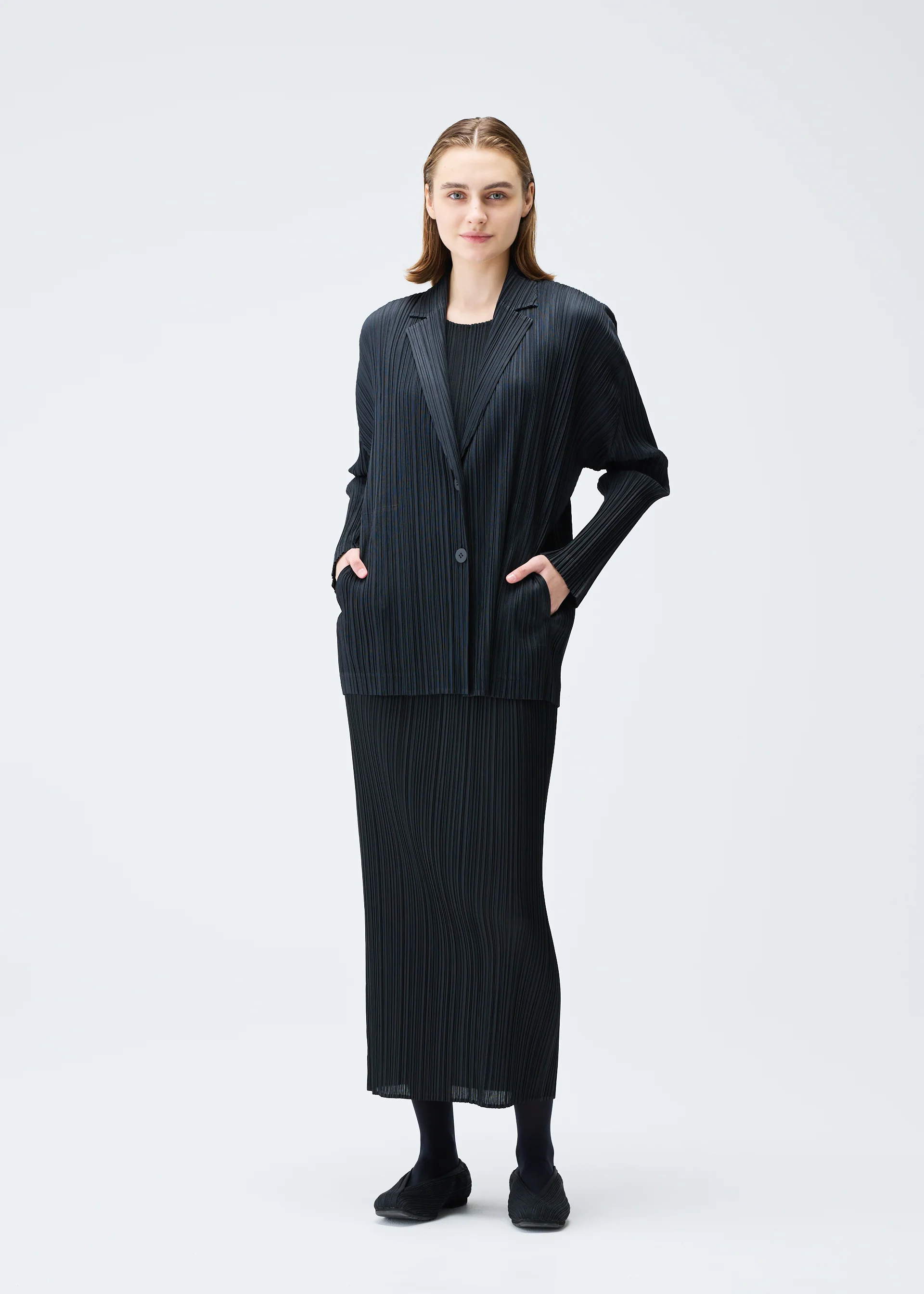 PLEATS JACKET - Image 9